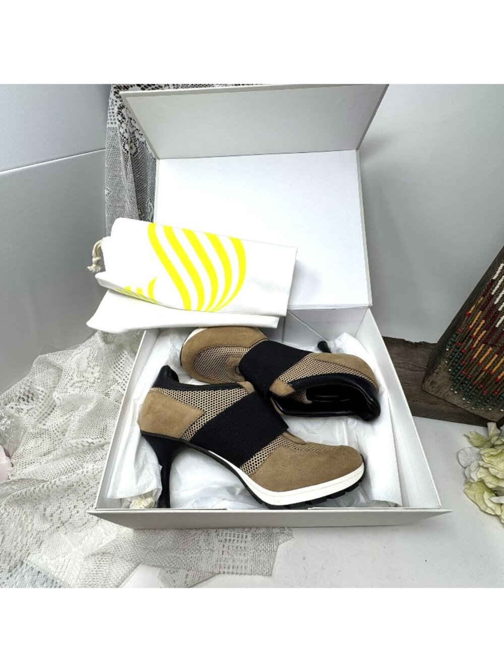 Sneex Womens Beige & Black High Heel Sneakers With Mesh & Suede Details Elastic